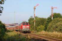 218 399 am fr�hen Morgen des 15.08.2009 mit RE 351  Jan Hus  in Arnschwang. Wagenreihung: DB - Aimz; DB - Aimz; DB - Bimz; DB - Aimz; CD - Bc. Der CD - Bc sollte eingetlich hinter der Lok h�ngen, wurde aber anscheinend umgestellt, da ein Aimz gg� dem Vortag noch beigestellt wurde. Daher ist der Bc leider nicht zu sehen!