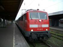 Die Br 111-122. Hamm HBF.
Das Bild wurde Anfang April 05 aufgenommen