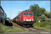155 024-3 vor -45504- aus Rostock, kurz hinter dem Hp Stralsund Gr�nhufe.  am 27.06.09 