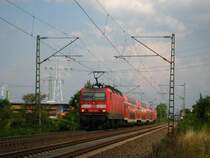 143 129 als RegionalExpress unterwegs von Mainz in Richtung Bingen im August 2009. Aufgenommen bei Mainz.