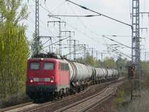 140 648-7 zieht einen G�terzug durch Berlin-Wuhlheide. 23.04.05