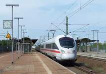 R�ckansicht des ICE 308 aus Innsbruck Hbd zur Weiterfahrt nach Berlin Gesundbrunnen. Leipzig Messe den 15.08.2009