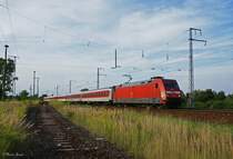 City Night Line in der Berliner Wuhlheide. In h�he des ehemaligen Rangierbahnhofs Wuhlheide. Gezogen von 101 126-1. Vermute mal es war eine �berf�hrung von Lichtenberg Richtung Rummelsburg oder Ostbahnhof
15.08.2009