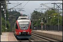 4024 067 und 4024 083 erreichen auf dem Weg nach Rosenheim den Bahnhof Kirchbichl.
