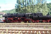 52 8079-7 fuhr mit einem Traditionszug bestehnend aus 1.Klassewagen der DR als RB von Bad Schandau nach Sebnitz �ber die s�chs. Semmeringbahn zum  Tag der Sachsen  06.09.03