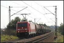 185 225 (9180 6185 225-0 D-DB) schleppt einen Kesselwagenganzzug bei Osterm�nchen in Richtung M�nchen. (01.08.2009)