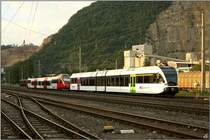 Elektrotriebwagen Stadler Type GTW 2/6 732 der Schweizer Regionalbahn Thurbo bei der �berstellfahrt 97833 von Buchs nach Peggau.Dahinter steht der S-Bahn Triebwagen 4023 011 der STLB.
Peggau 3.9.2009