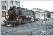 Um einiges wuchtiger erscheint dann die Nr 312 im BW Gel�nde. F�r das Depotgel�nde erhielt ich vom �rtlichen Leiter eine Aufenthalts- und Fotogenehmigung, aber erst als ich im schw�lheissen Klima meine Shorts gegen lange Hosen getauscht hatte. (Archiv 04/1981)