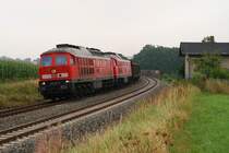 233 451 und 232 589 mit FIR 51711 bei Herlasgr�n (22.08.2009)