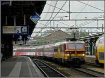 Beim IC Br�ssel-Amsterdam scheint es am 05.09.09 auch Probleme mit dem Steuerwagen zu geben, er befindet sich direkt hinter der Lok bei der Einfahrt in den Bahnhof von Roosendaal. (Jeanny)