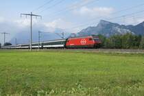 Re 460 046-6 f�hrt am 12.9.09 mit dem IR 1773 von Bad Ragaz nach Maienfeld.