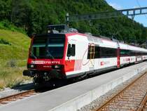 SBB - Glarner Spriner Triebwagen RBDe 4/4  560 201-6 in Linthal am 19.07.2009