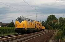  V 270 006 mit einem Bauzug Gru� an das Personal -> Norden  am km 59,9 12.8.09