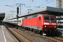 120-134-2 mi IC am Gleis 6 in Essen HBF.
18.9.2009