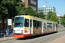 EVAG 1401 an der Haltestelle Essen West.
Der Wagen macht Werbung f�r Maggi.