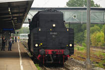 Beidseitig gesichert: 23 042 auf R�ckw�rtsfahrt w�hrend den M�rklin Tagen in G�ppingen am 19.09.09 .
