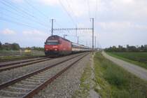 Mit ihrem IR 2136 durchf�hrt Re 460 039-1  Rochers-de-Naye  T�gerwilen. 21.09.09.