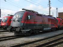 Wiedermal eine Railjet in Wolfurt. Diesmal war am 20.September die 1116 202 vor der Halle abgestellt neben weiteren 1116er.

Lg
