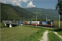 SZ 541 104 Mammut f�hrt mit RoLa 43253 von Salzburg nach Villach.Durch die Tauernsperre kam dieser Zug auch ins Murtal.
Unzmarkt 22.09.2009