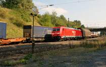 185 270-6 f�hrt kurze Zeit sp�ter am stehenden Gz vorbei am 19.09.2009