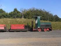 Am 26.09.2009 wartet eine guldent�ler Feldbahnlokomotive auf dem n�chsten Einsatz.(Feldbahnmuseum Guldental). 