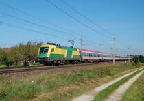 1047 501 ist am 26.06.2009 mit dem
IC 640 in Oftering durchgefahren.