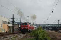 Br 218 499-2 und eine Schwester fuhren mit lautem Get�se mit einem IC von Oberstorf im Bahnhof G�ppingen an, 19.09.2009