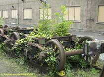 05. September 2009
15. Meininger Dampfloktage
Manche Dinge stehen in Meiningen eben etwas l�nger herum.
So ein Drehgestell im eigenen Garten h�tte nat�rlich was...