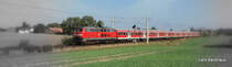 218 339-0 dieselt am 27.09.09 mit dem RE 21418 Hamburg Hbf - Kiel Hbf durch die herbstliche Feldlandschaft bei Reinfeld (Holst.) Richtung L�beck Hbf. Aufgrund von Bauarbeiten endet dieser Zug bereits in Ascheberg (Holst.).