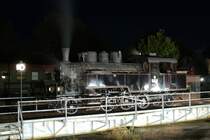 Die M�V TV, ab 1911 M�V-Baureihe 375, war eine Tenderlokomotivreihe der Ungarischen Staatsbahn M�V f�r den Nebenbahnverkehr. Sie galt als eine der bew�hrtesten Tenderlokomotiven auf den ungarischen Nebenbahnen und wurde �ber den Zeitraum von 1907 bis 1959 in insgesamt 596 Exemplaren bei der M�VAG in Budapest gebaut.  58 Lokomotiven der M�V-Reihe 375 verblieben nach 1918 in der neu gegr�ndeten Tschechoslowakei. Die Tschechoslowakischen Staatsbahnen ČSD gaben den Lokomotiven ab 1924 die neue Reihenbezeichnung 331.0.  331.037 blieb als Museumslokomotive erhalten und wurde 1988 mit Teilen der 331.019 betriebsf�hig aufgearbeitet. Ihre Heimat hat sie seither im  Depot Bratislava. Lange Nacht der Museen in Strasshof am 3.10.2009 