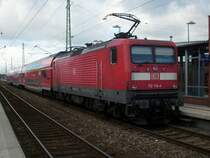 Am 05.Oktober 2009 war die Rostocker 112 114 beim RE 33210 Sassnitz-Rostock
Schublok als Dieser in Bergen/R�gen hielt.