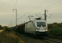 Hier der Porsche laut Ger�chten 10 Tage vor seiner Entklebung in Obertraubling. 182 004 - 2 am 09.10.2009