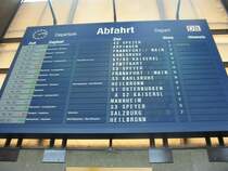 Gro�eanzeigetafel in Heidelberg am Tag des Bahnhofsfestes.