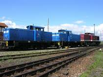 05.05.2005, Bahnhof Arnstadt: 346003und 346005 werden von der 203503 zur Abfahrt bereit gestellt.