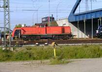 295 013-7 f�hrt in Hamburg-Altenwerder zum n�chsten Einsatz.