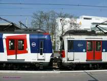 Front an Front zusammengekuppelt stehen hier die beiden Triebz�ge M.15250 (modernisiert mit neuer Front)  und M.15233 (unmodernisiert mit alter Front).
Die RATP (Pariser Verkehrsbetriebe) haben die Reihe M.15000 von 1967-1980 in Dienst gestellt.
Von 2006-2009 wurde ein Teil der Reihe modernisiert.
Rueil-Malmaison
22.04.09
