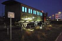 Ein Eisenbahndenkmal aus der Vergangenheit im D�partement H�rault. Diese Aufnahme entstand nahe der Stadtgrenze Montpelliers. (10.08.09)
P.S: Eine ausf�hrliche Beschreibung deses Denkmals ist bei der anderen Aufnahme in der Kategorie Frankreich / Regionen / Languedoc-Roussillon auffindbar!