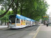 TW 4095 und ein unbekannter Wagen vom Typ K4000 �bernahmen am 20. Juni 2007 den Sonderzugverkehr zum Rheinenergier-Stadion.