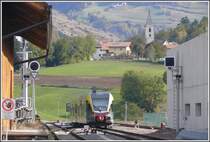 ATR 100 008 und 006 verlassen Mals Richtung Meran. (28.10.2009)