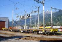 RhB Schienentransport-Kompo zum Tag der offenen T�r am 07.06.1997 in Landquart von links nach rechts die Wagen Xk 9353 - Xk 9356 - Xk 9355 - Xk 9351. Die Wagen kamen gerade nagelneu umgebaut aus den Werkst�tten.  