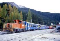 RhB Extra-Besichtigungszug f�r geladene G�ste f�r Tag des offenen Vereina-Tunnel von [Landquart �ber Klosters] Selfranga - Vereinatunnel vom 23.10.1998 in Selfranga mit Besichtigungskompo Tmf 2/2 90 - AB 1570 - A 1256 - WR 3811 - A 1253 - WR 3716/3817 - As 1171 - A 1224 - WR 3812 - As 1143 - As 1144 - D� 4062