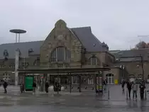 Das Empfangsgeb�ude des Aachener Hbf.