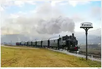 Dampflok 88.103 mit einem Krampuszug von Weizelsdorf nach Ferlach. Hst. Carnica, 28.11.2009.