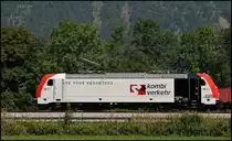 Portraitaufnahme der 185 665 (9180 6185 665-7 D-LM) im Inntal. (06.08.2009)