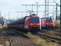 152 096-4 steht in Aachen West mit einem Kohlenzug zur Abfahrt bereit der kurze Zeit vorher von einer Cobra aus Belgien �berf�hrt wurde.