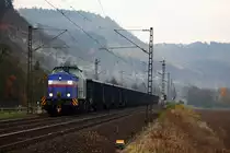 Die auf den wundersch�nen Namen  Brunhilde  getaufte V 1405.02 von Rent-a-Rail zieht am nasstr�ben 14.11.09 einen komplett aus Eaos-Wagen bestehenden Zug durch das Maintal bei Karlstadt.