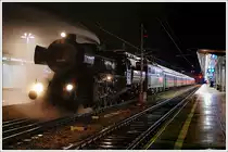 52.4984 bei der R�ckfahrt vom M�rzer Christkindlmarkt in M�rzzuschlag als R 16654 beim Halt in Wien Meidling am 8.12.2009.

