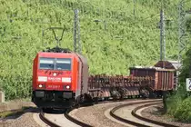 185 279-7 mit gemischtem G�terzug in Winningen an der Mosel am 02. Juli 2009