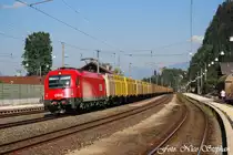 Die eine 1216 weg,kommt schon die N�chste...1216 008-3 jagte mit einem Hackschnitzel-Containerzug gen Innsbruck durch,Brixlegg (�sterreichurlaub 20.08.09)