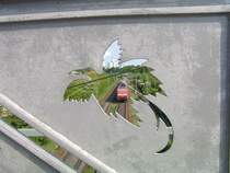 Berlin,Olympische Br�cke (1935)Ein Blick durch das Gel�nder auf
einen RE Dosto von der Stadtbahn kommend Richtung Spandau. 
Bln.24.05.05